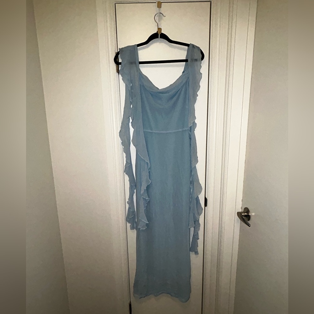 Elegant Blue Ruffle Dress